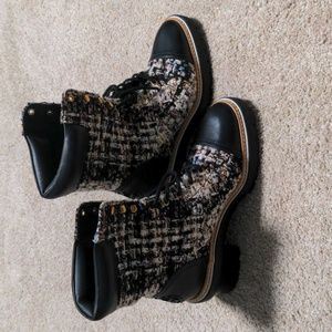 Tory Burch boots